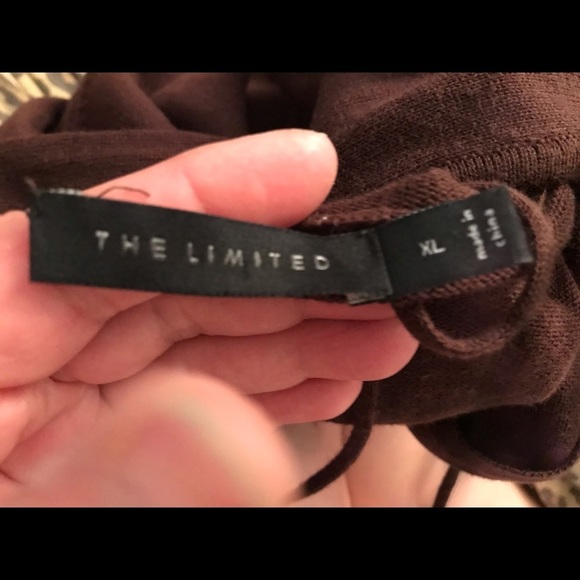 The Limited size XL dark brown zip hooded sweater with pockets - Picture 4 of 10